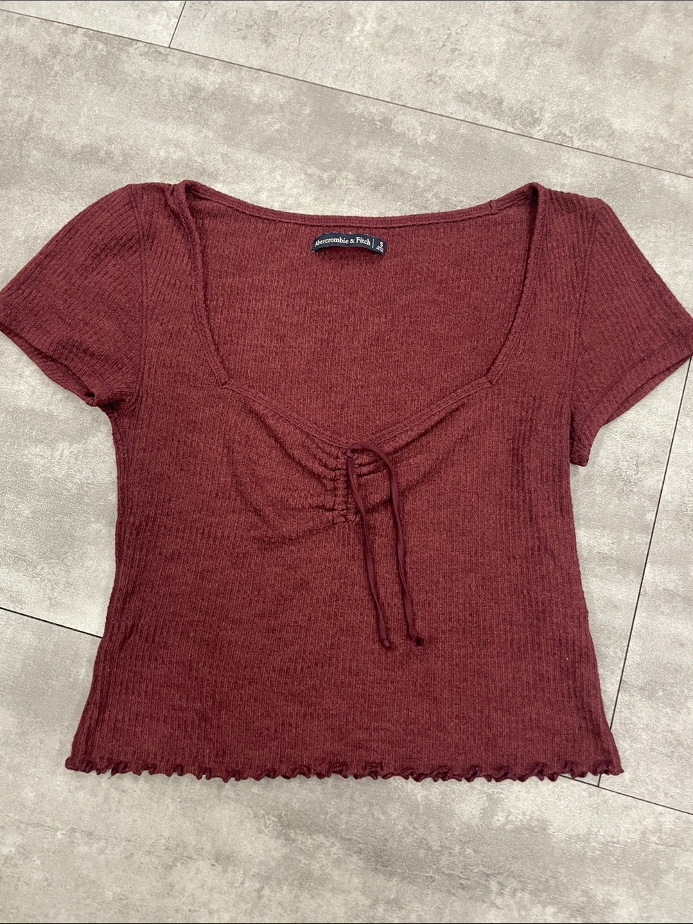 Size small Abercrombie and Fitch ribbed sweetheart neckline top